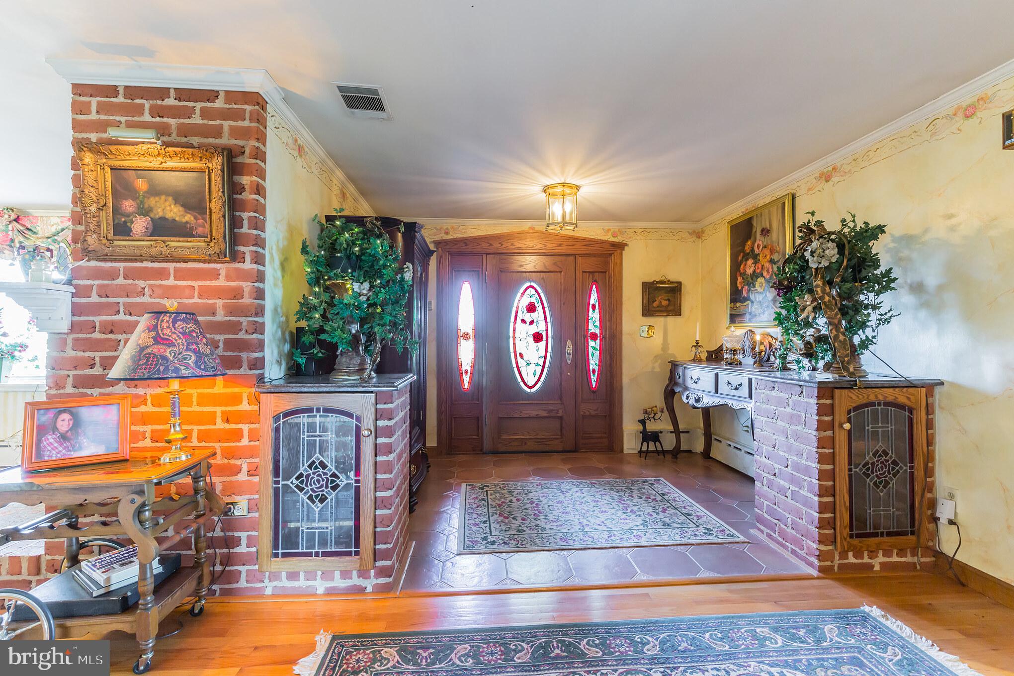 191 Snyder Road Oley, PA 19547 - Photo 4 of 30 Gallery Image 4