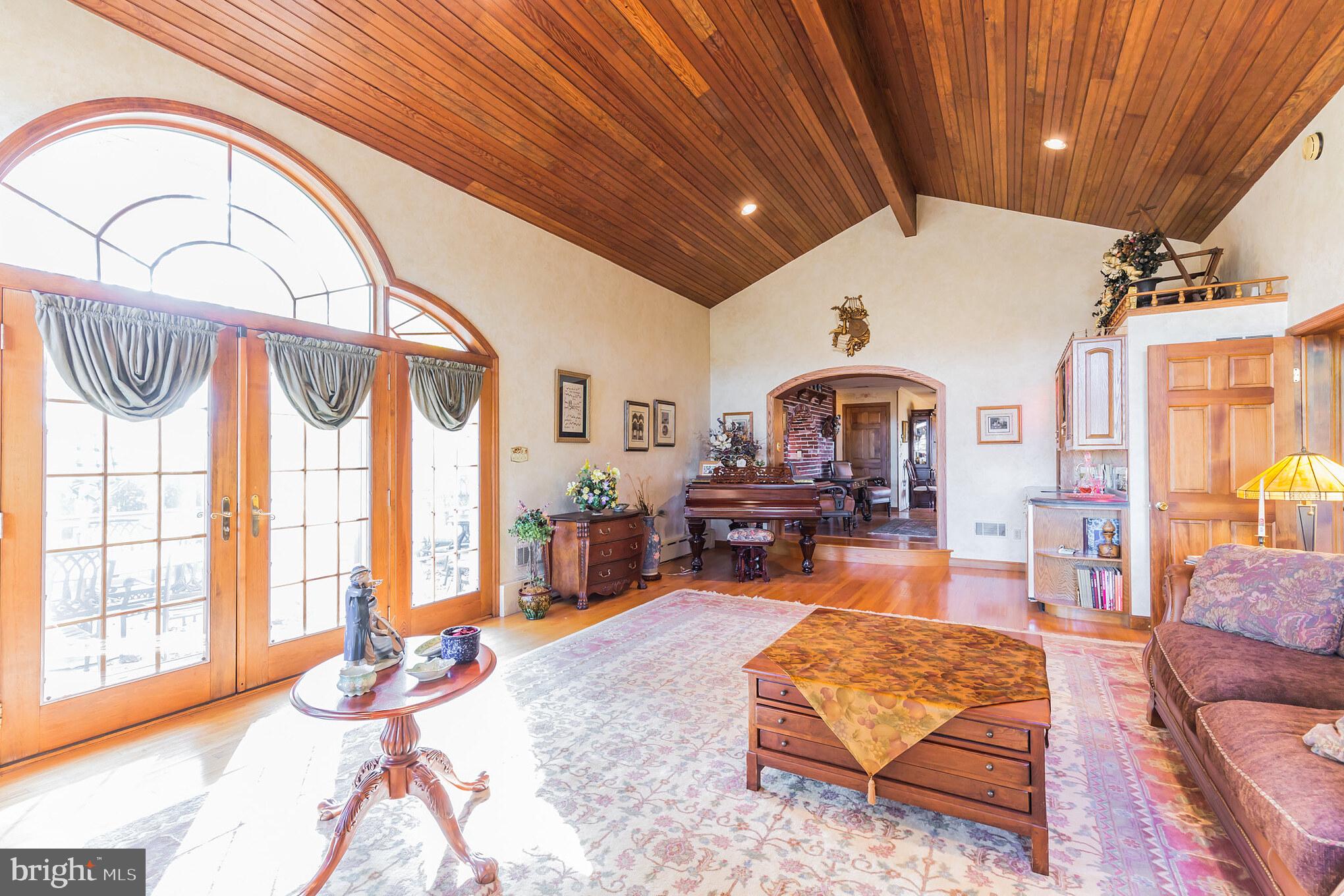 191 Snyder Road Oley, PA 19547 - Photo 7 of 30 Gallery Image 7