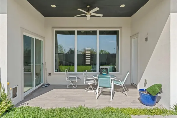 $3,200 | 2214 East 6th Street, Mission, TX 78572