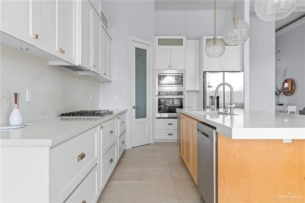 $3,200 | 2214 East 6th Street, Mission, TX 78572
