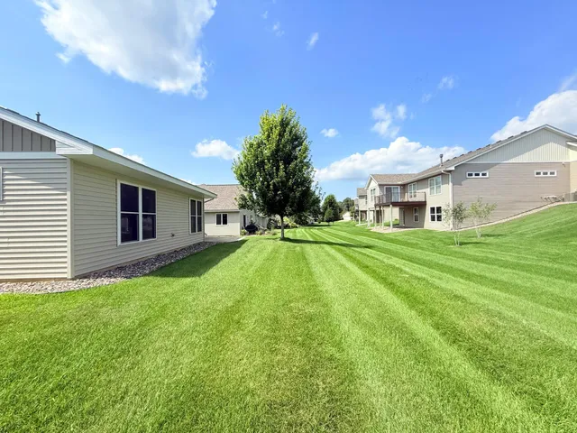 $355,000 | 853 Aurora Circle, Red Wing, MN 55066