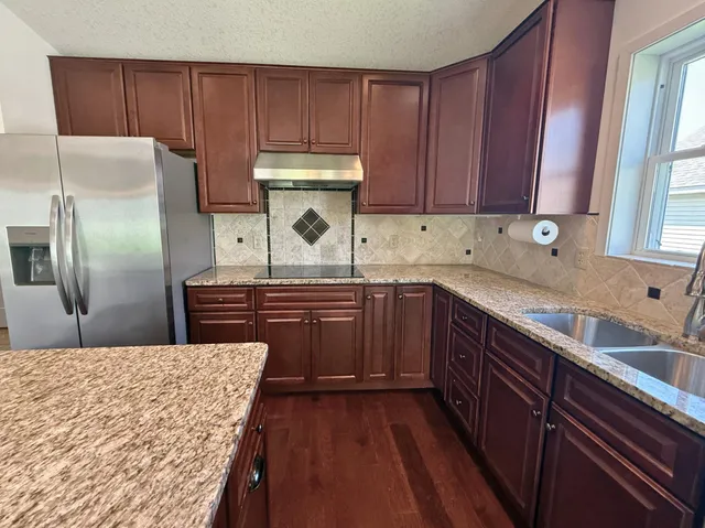 $355,000 | 853 Aurora Circle, Red Wing, MN 55066