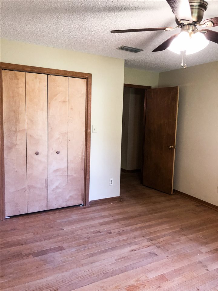 20985 Lowry Drive Fairhope, AL 36532 - Photo 12 of 23 Master Bedroom