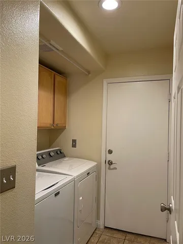 $2,250 | 1232 Swanbrooke Drive, Las Vegas, NV 89144