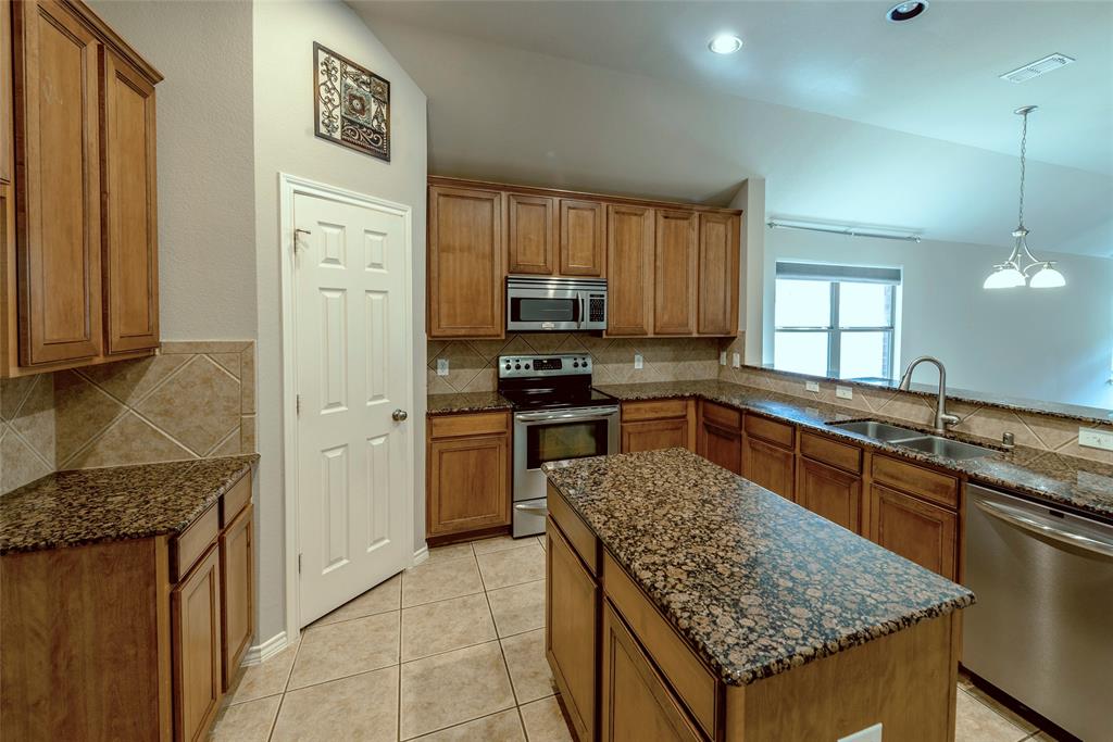 3221 Timber Ridge Trail McKinney, TX 75071 - Photo 5 of 16