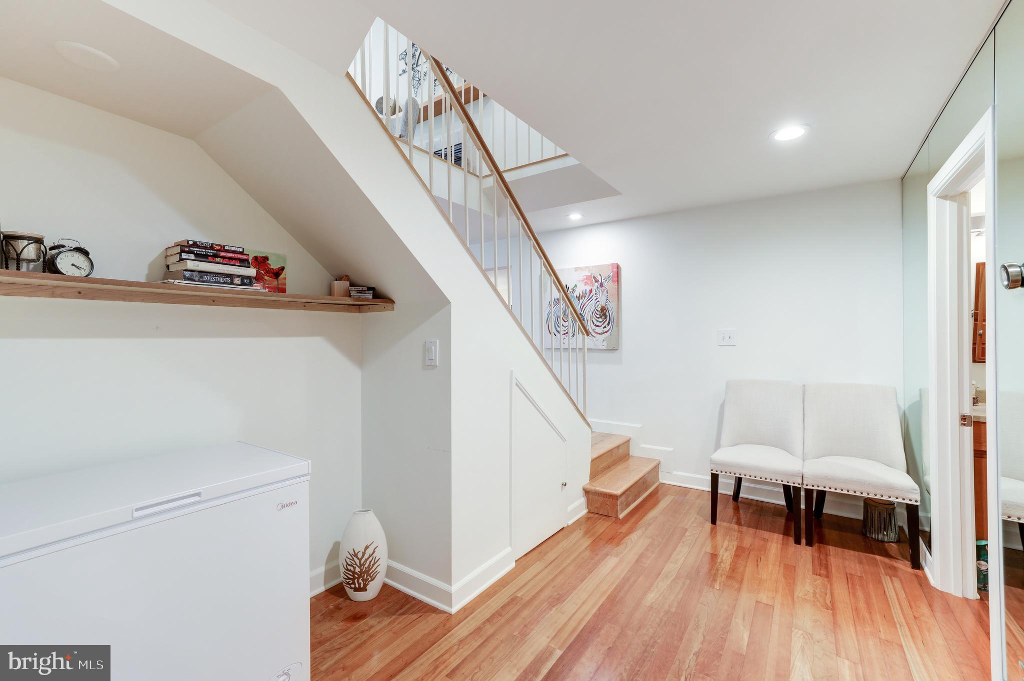 11256 Oakton Road Oakton, VA 22124 - Photo 31 of 68