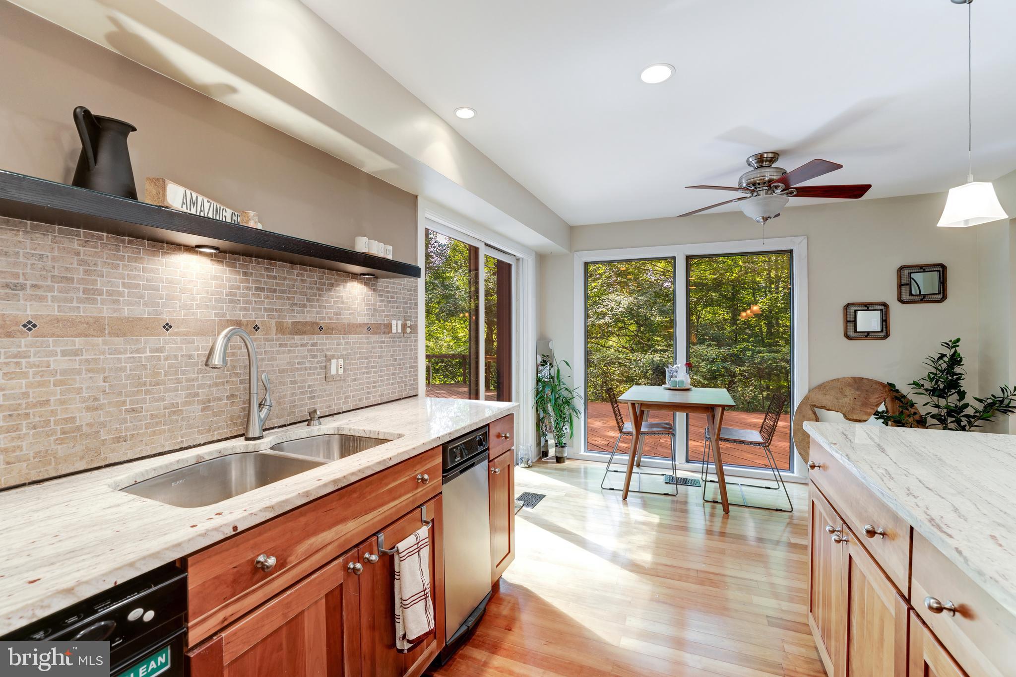 11256 Oakton Road Oakton, VA 22124 - Photo 37 of 68