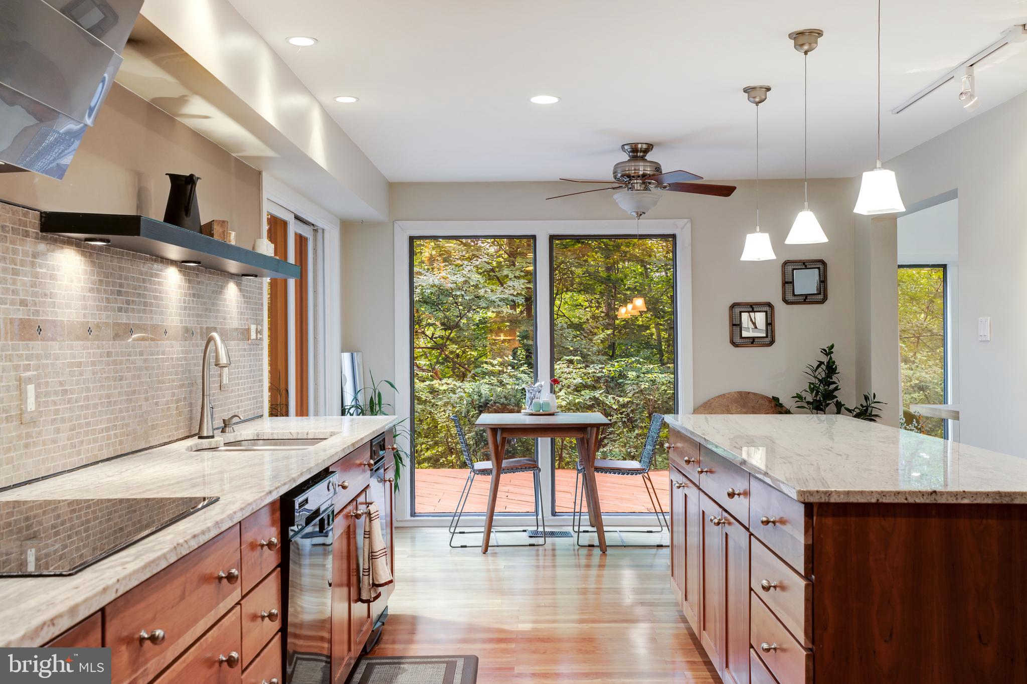 11256 Oakton Road Oakton, VA 22124 - Photo 45 of 68