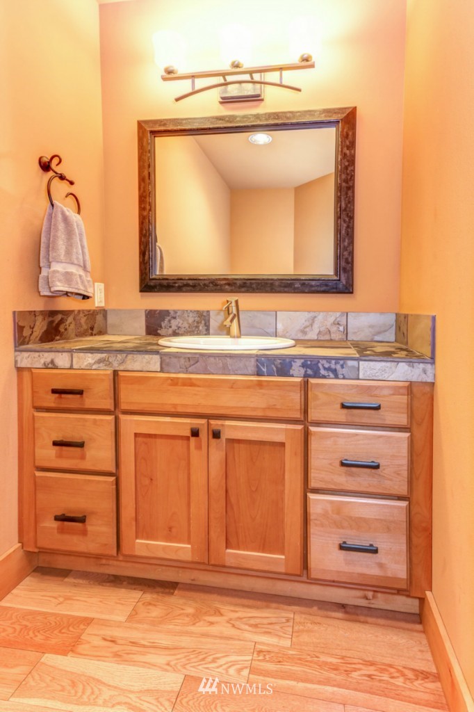 1530 Silver Beach Road Bellingham, WA 98229 - Photo 12 of 25 Gallery Image 12