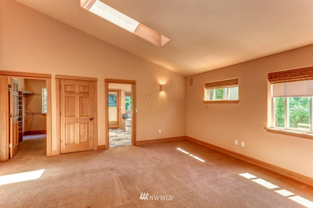 1530 Silver Beach Road Bellingham, WA 98229 - Photo 18 of 25 Gallery Image 18