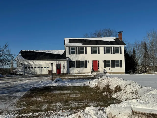 $499,000 | 387 Exeter Road, Corinth, ME 04427