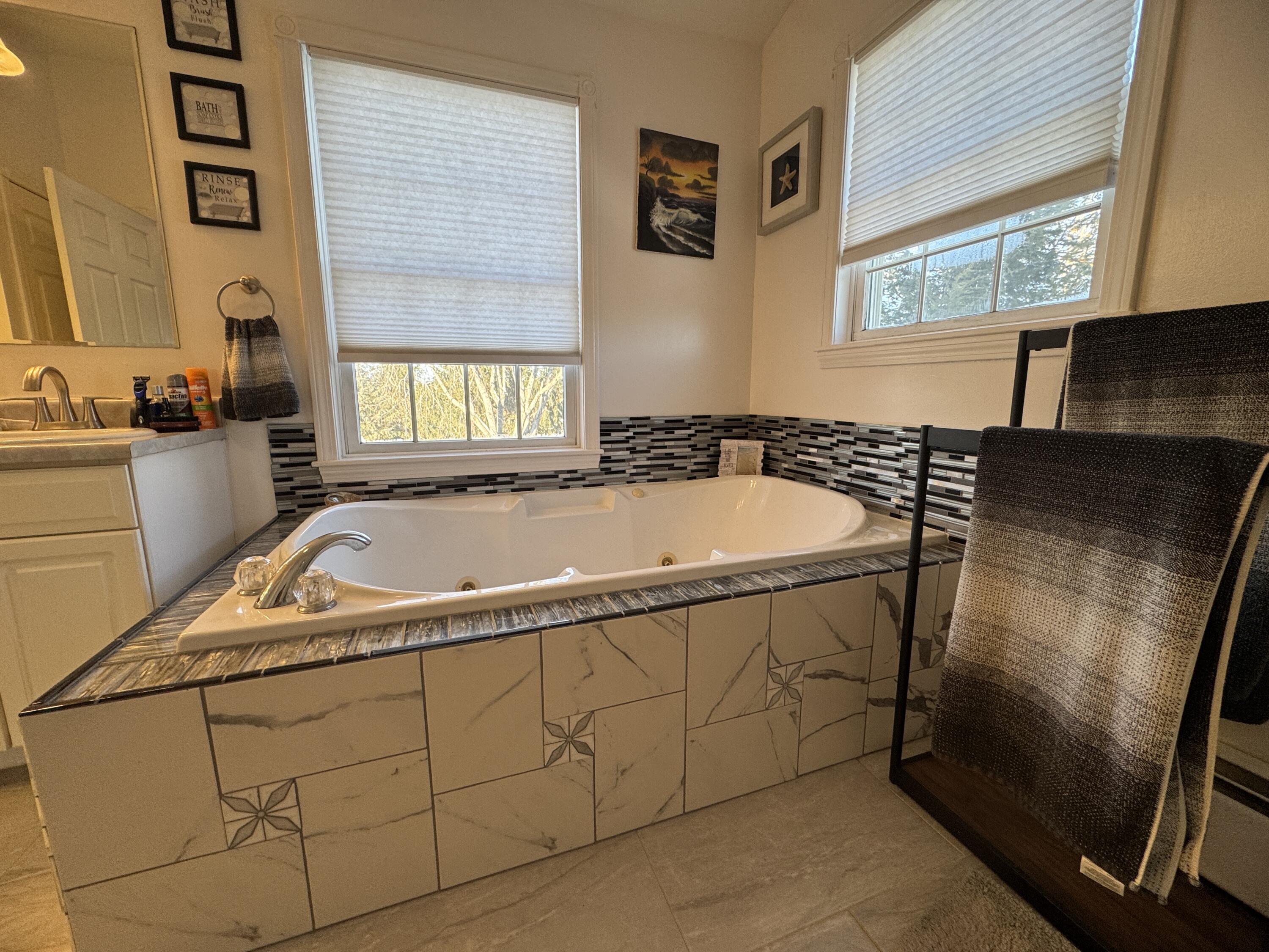 387 Exeter Road Corinth, ME 04427 - Photo 43 of 114 IMG_8338