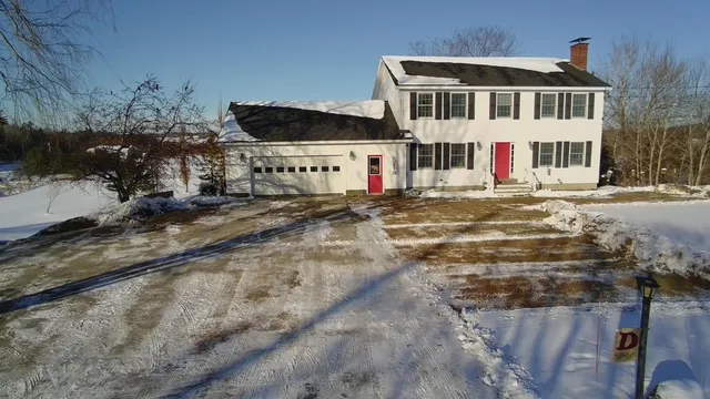 $499,000 | 387 Exeter Road, Corinth, ME 04427
