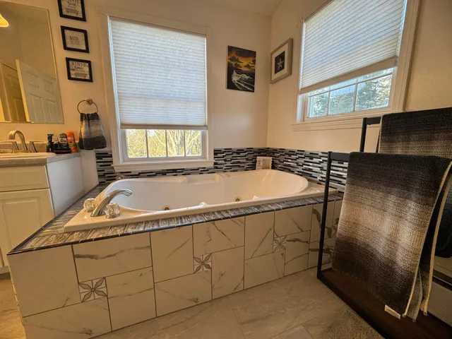 $499,000 | 387 Exeter Road, Corinth, ME 04427