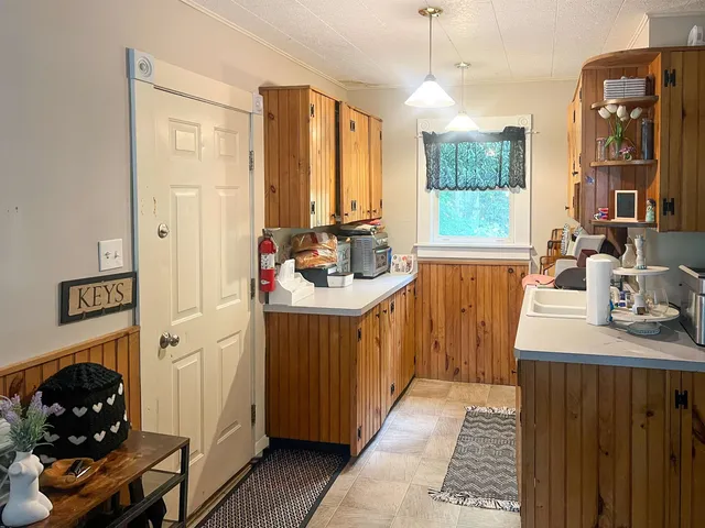 $249,000 | 789 Railroad Street, St. Johnsbury, VT 05819