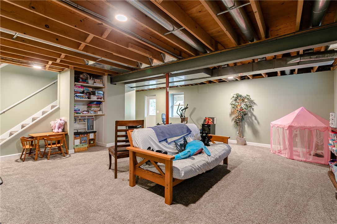 8 Rosscommon Crescent Perinton, NY 14450 - Photo 21 of 28