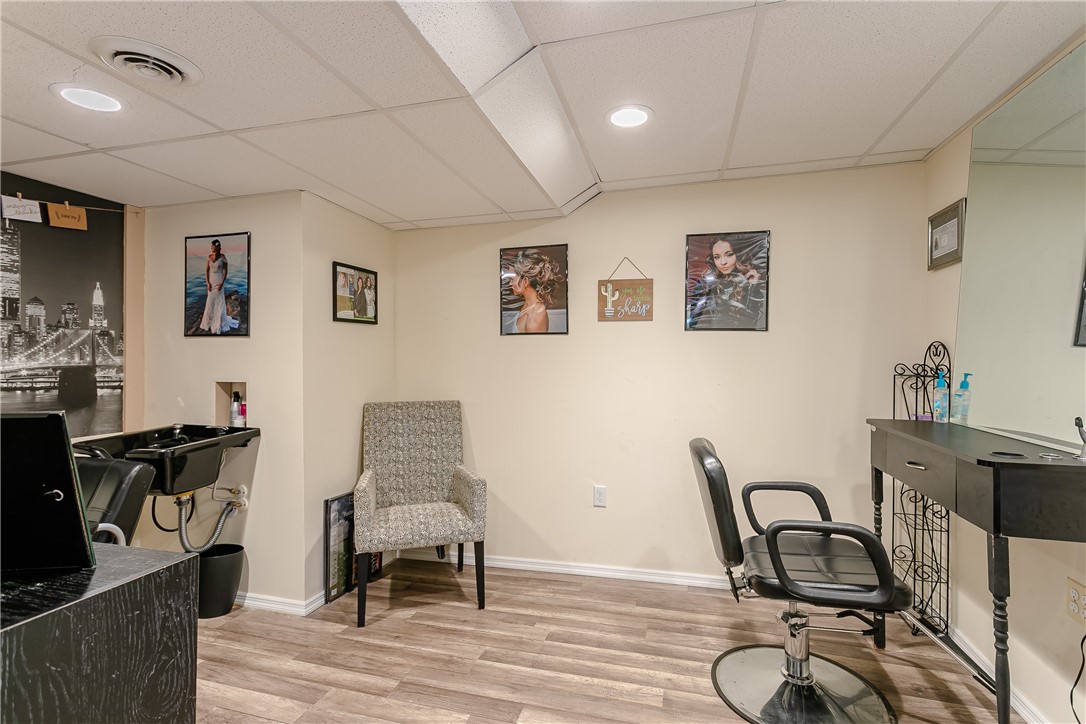 8 Rosscommon Crescent Perinton, NY 14450 - Photo 22 of 28