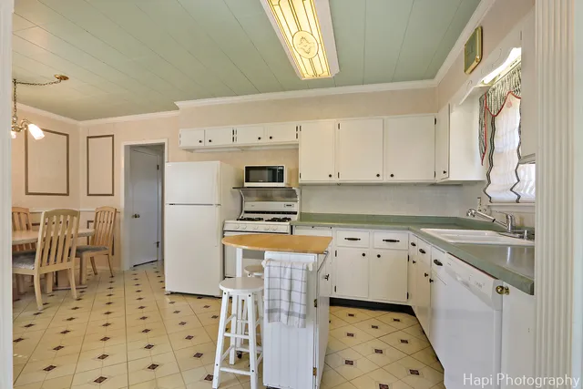 $529,000 | 36 South Pistakee Lake Road, Fox Lake, IL 60020