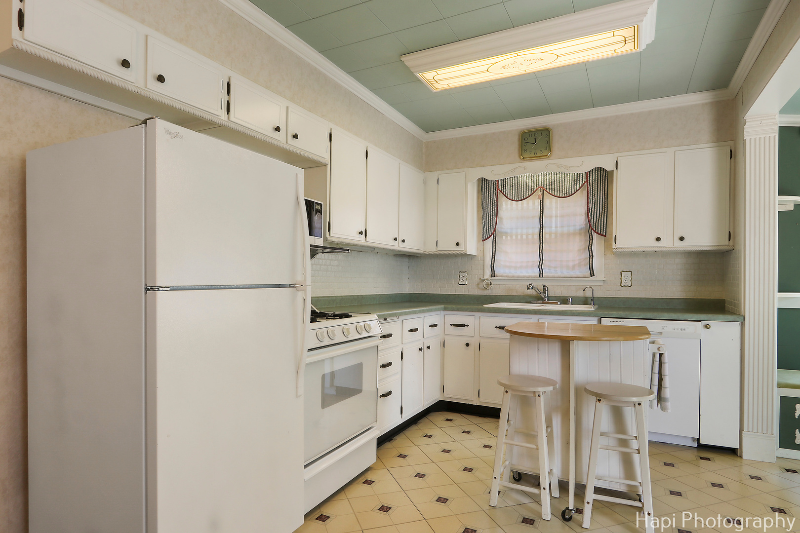 36 South Pistakee Lake Road Fox Lake, IL 60020 - Photo 15 of 34