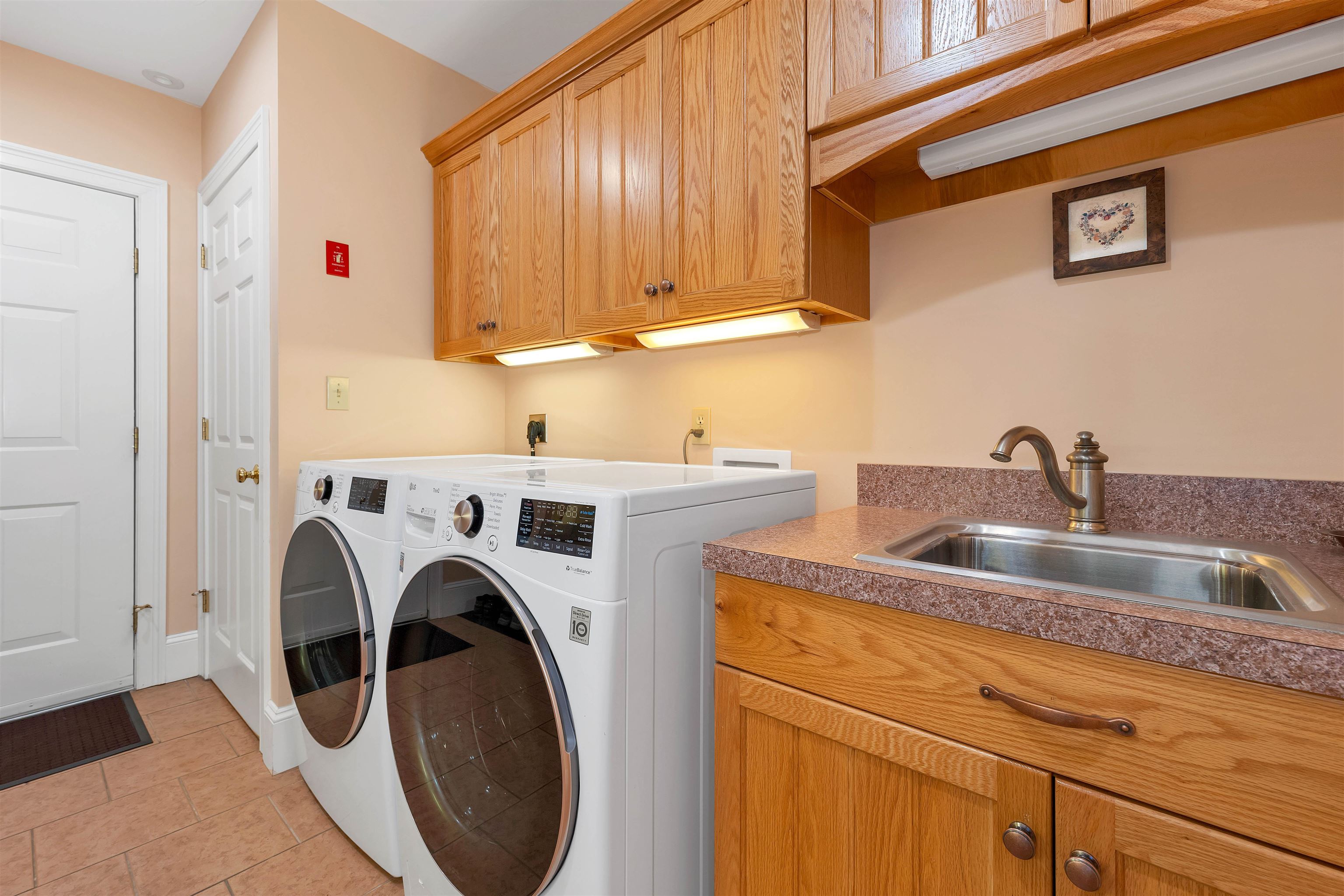 40 North Woods Road Dunbarton, NH 03046 - Photo 34 of 60 Gallery Image 34
