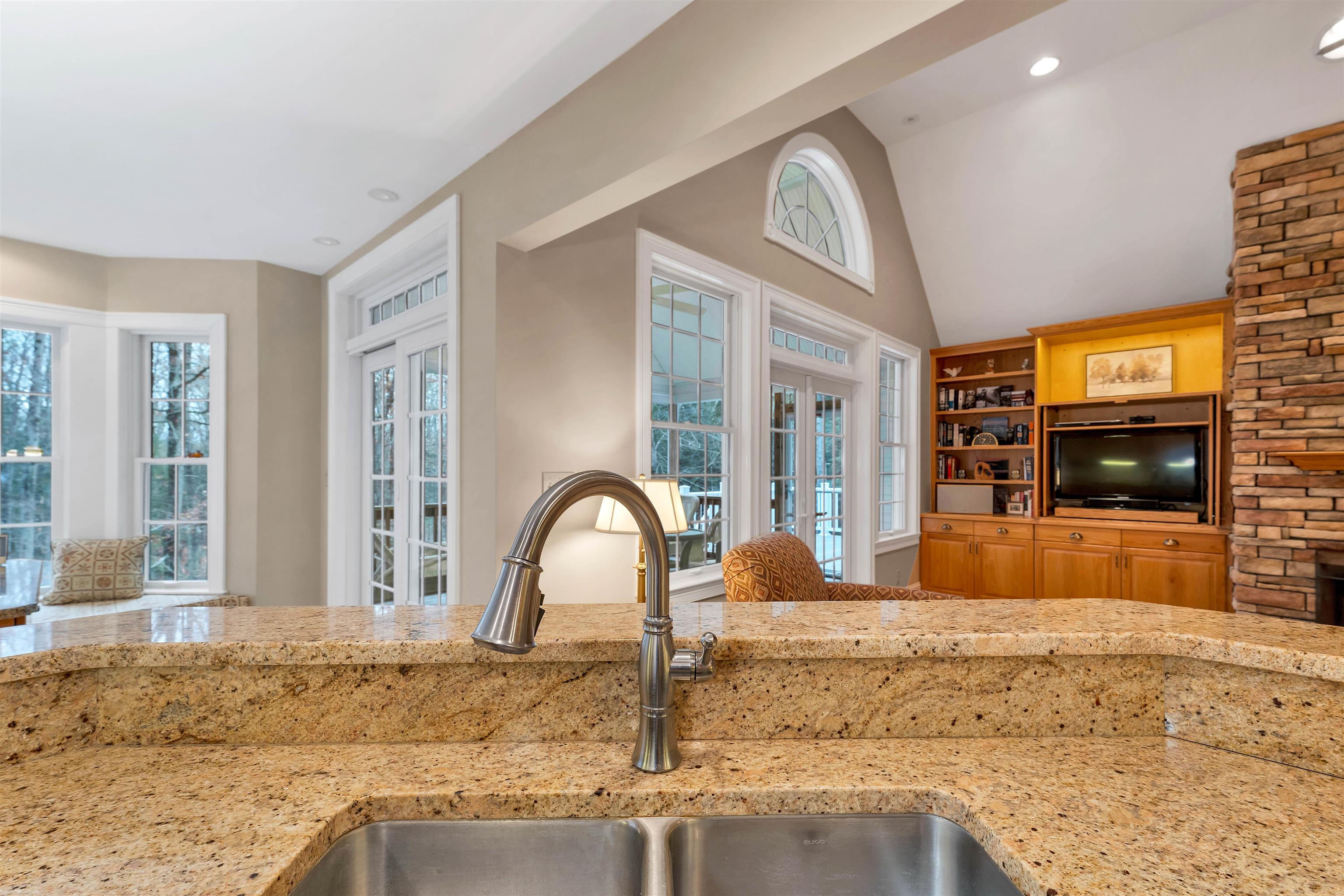 40 North Woods Road Dunbarton, NH 03046 - Photo 6 of 60 Gallery Image 6