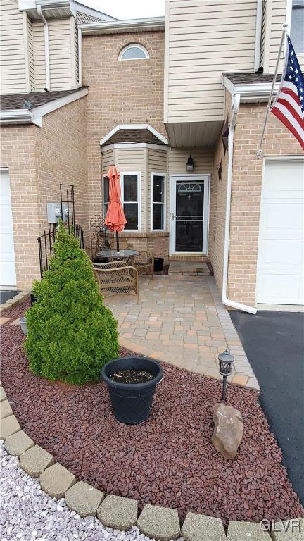 1215 Old Gate Road Northampton, PA 18067 - Photo 3 of 39 Gallery Image 3