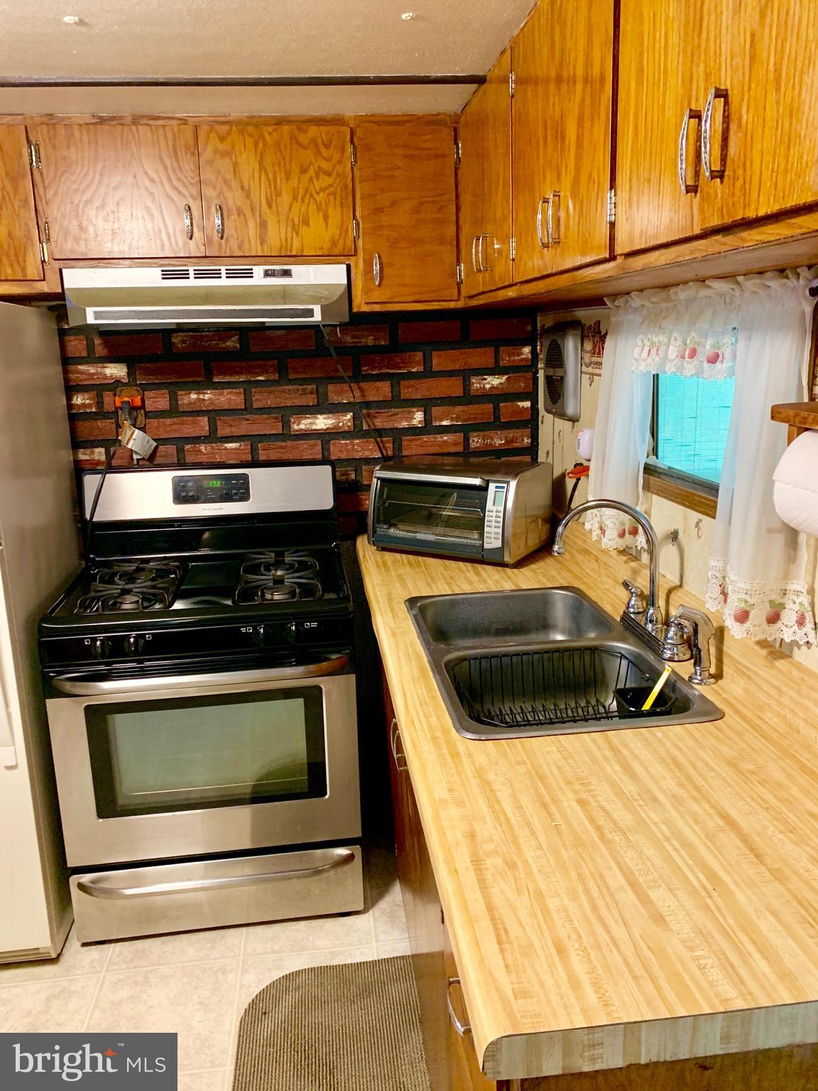 5680 Judith Road Clayton, DE 19938 - Photo 8 of 24 Kitchen