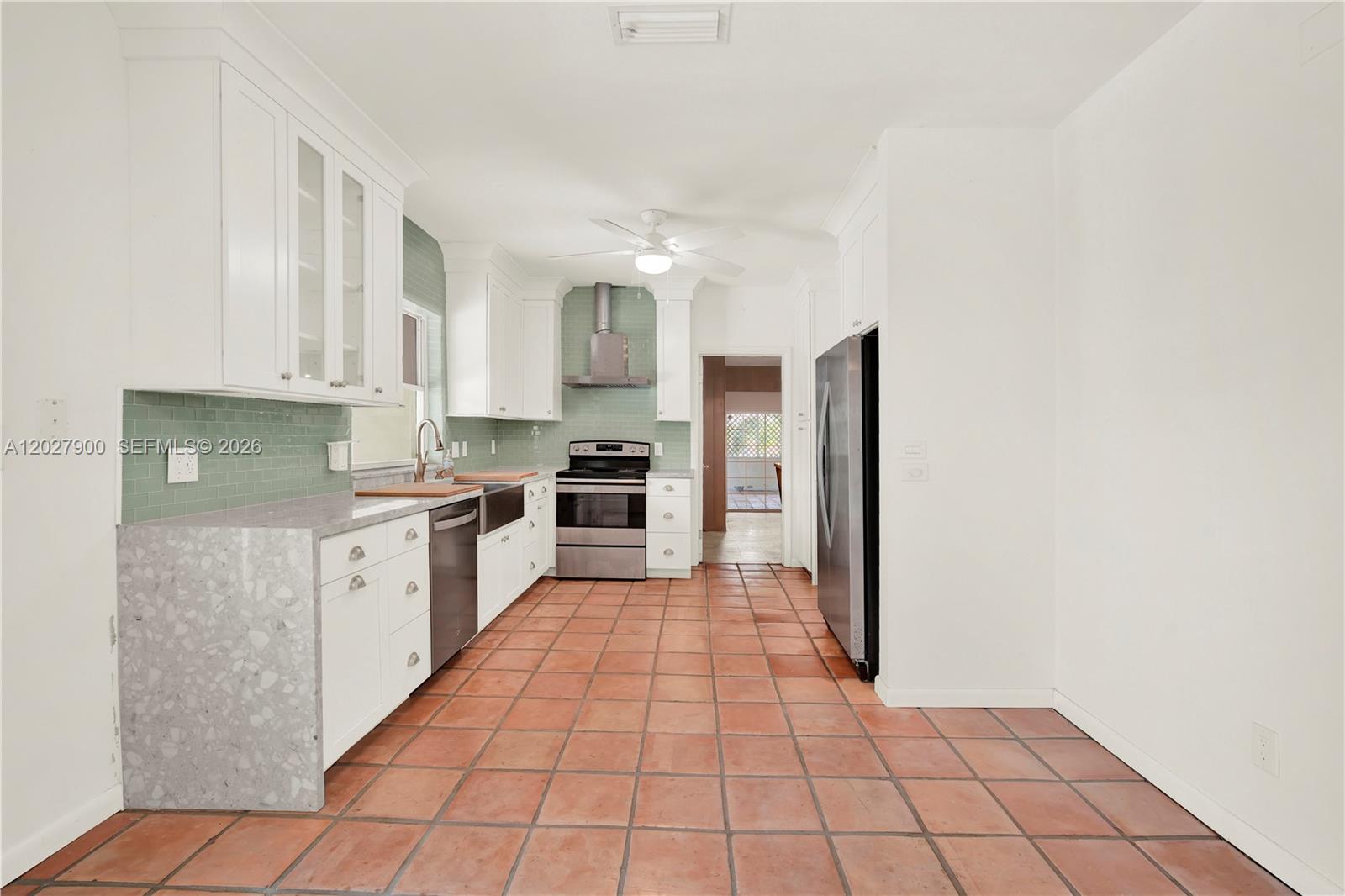 6980 Southwest 104th Street Pinecrest, FL 33156 - Photo 16 of 42