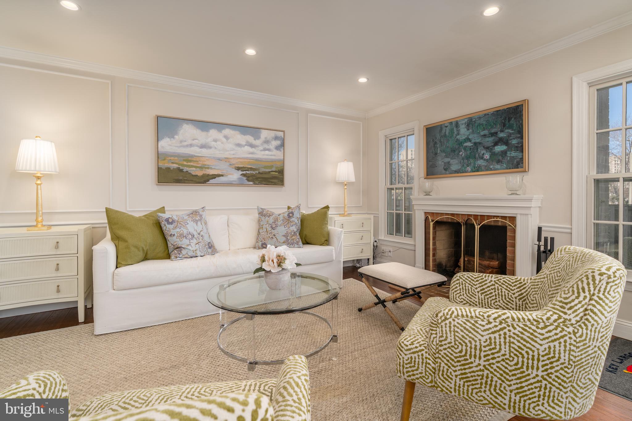 1828 Duffield Lane Alexandria, VA 22307 - Photo 2 of 35 elegant living room