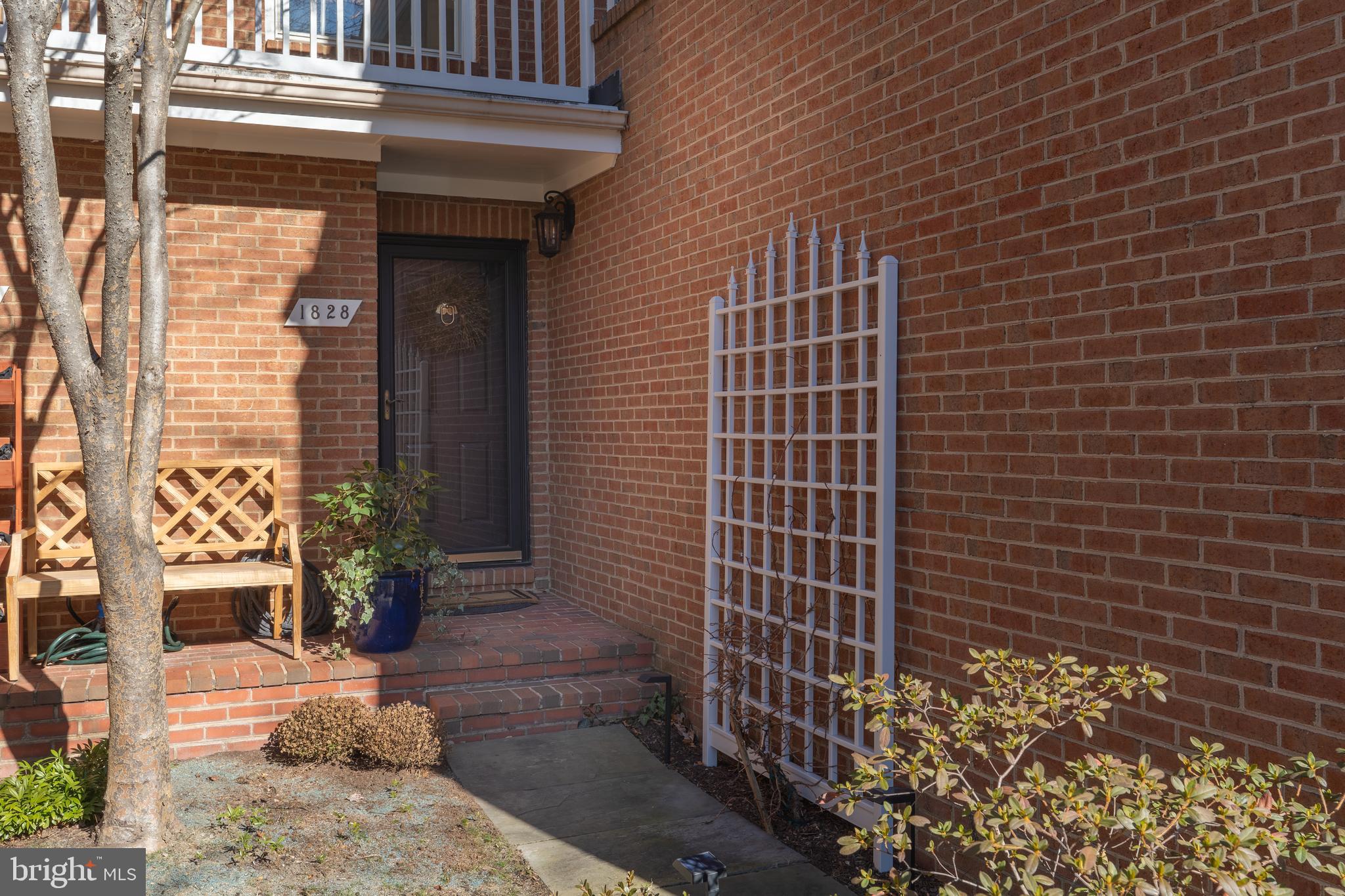 1828 Duffield Lane Alexandria, VA 22307 - Photo 33 of 35