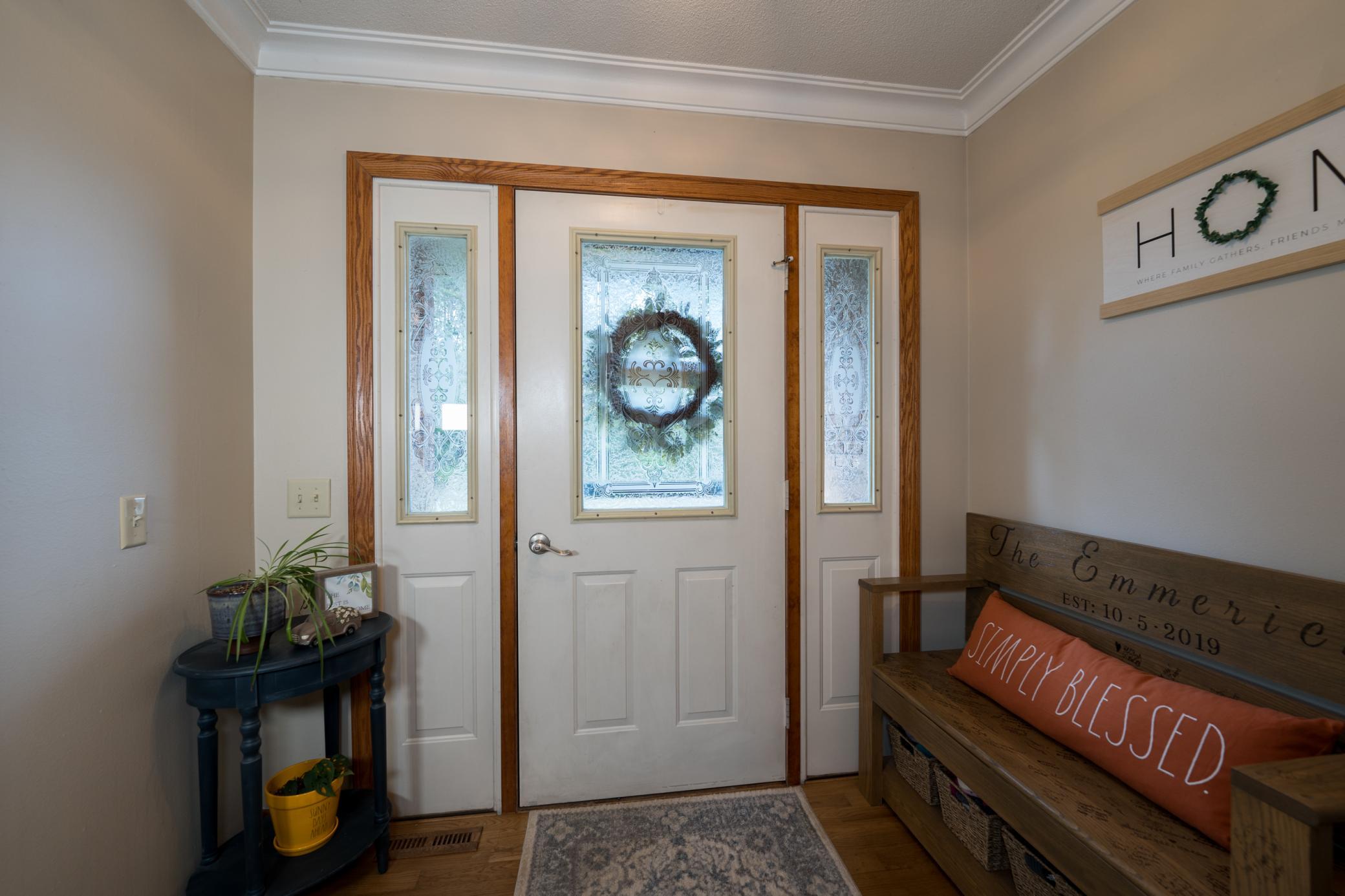 1501 Grover Road Eau Claire, WI 54701 - Photo 4 of 59