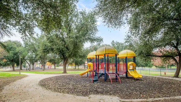 $410,000 | 1154 Palo Alto Avenue, Clovis, CA 93612