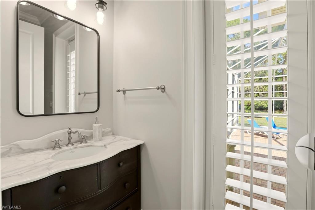 4335 7th Avenue Southwest Naples, FL 34119 - Photo 16 of 50