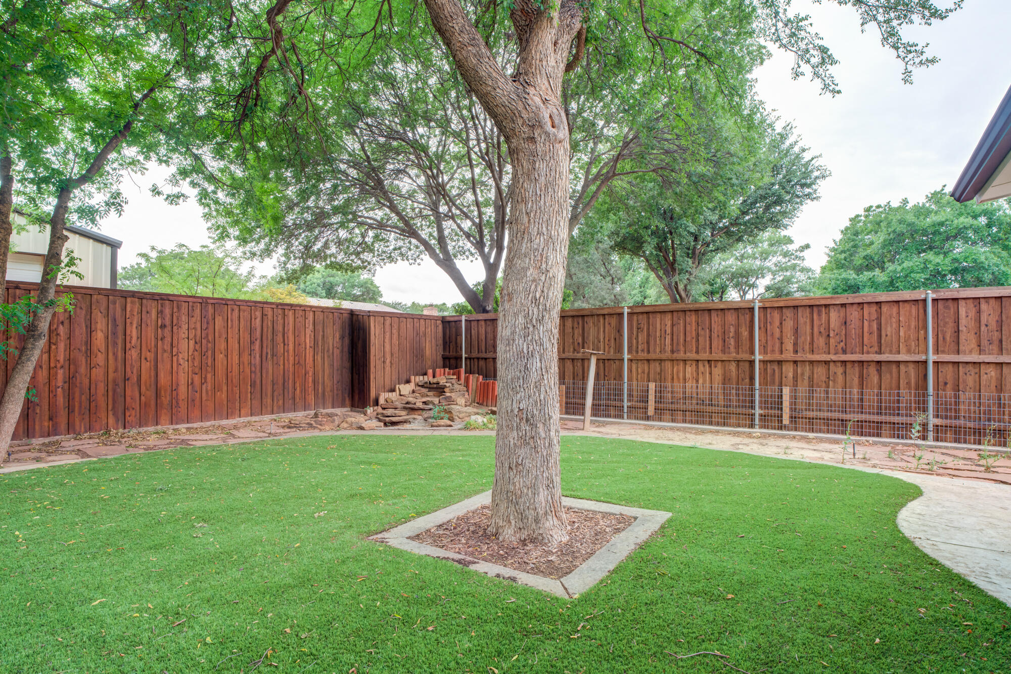 4913 76th Street Lubbock, TX 79424 - Photo 60 of 64 DSC09345_6_7_8_9