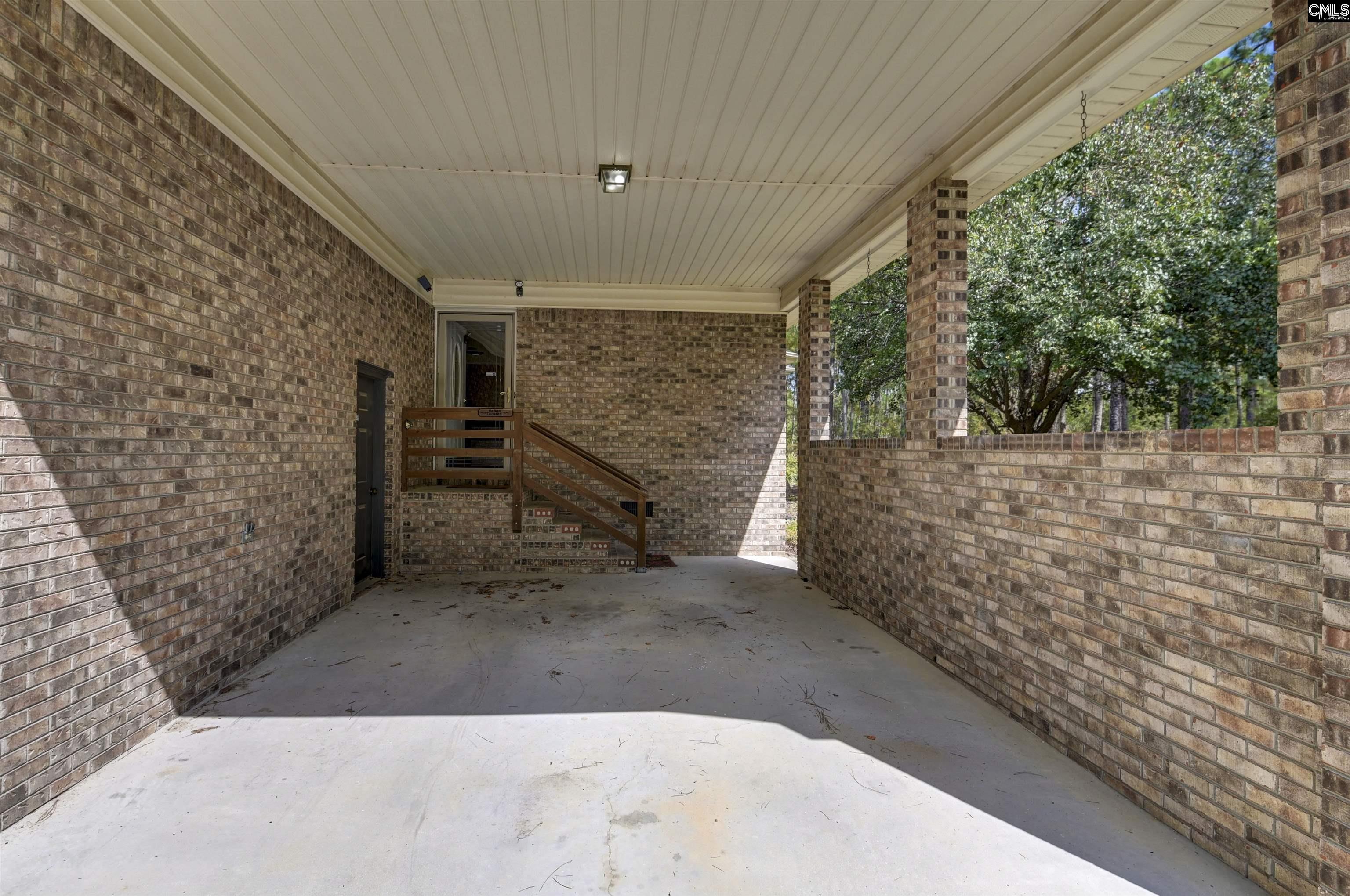 257 Rimrock Road Gilbert, SC 29054 - Photo 4 of 46