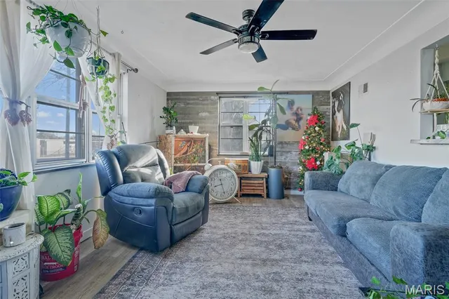 $170,000 | 313 Old Fullerton Road, Belleville, IL 62226