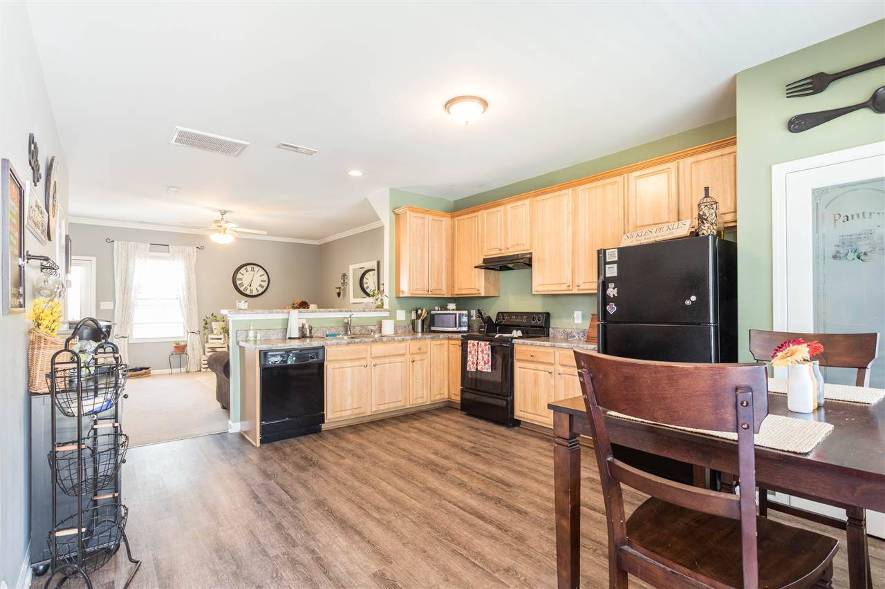 3925 Volkswalk Place Raleigh, NC 27610 - Photo 11 of 29 Kitchen