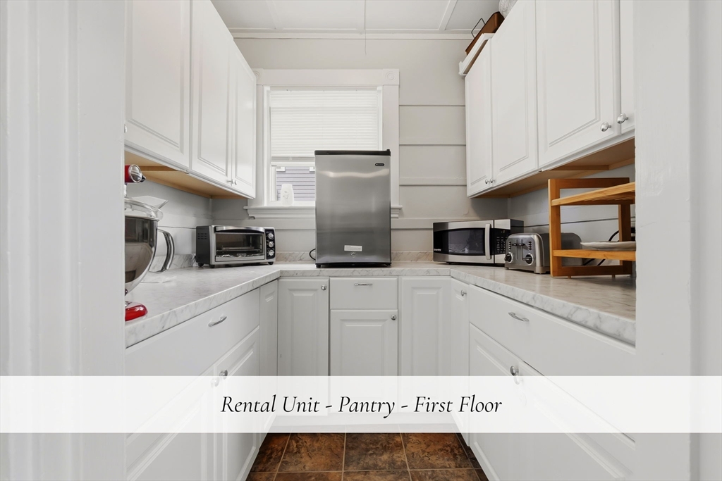 32 Ocean Street Beverly, MA 01915 - Photo 25 of 34