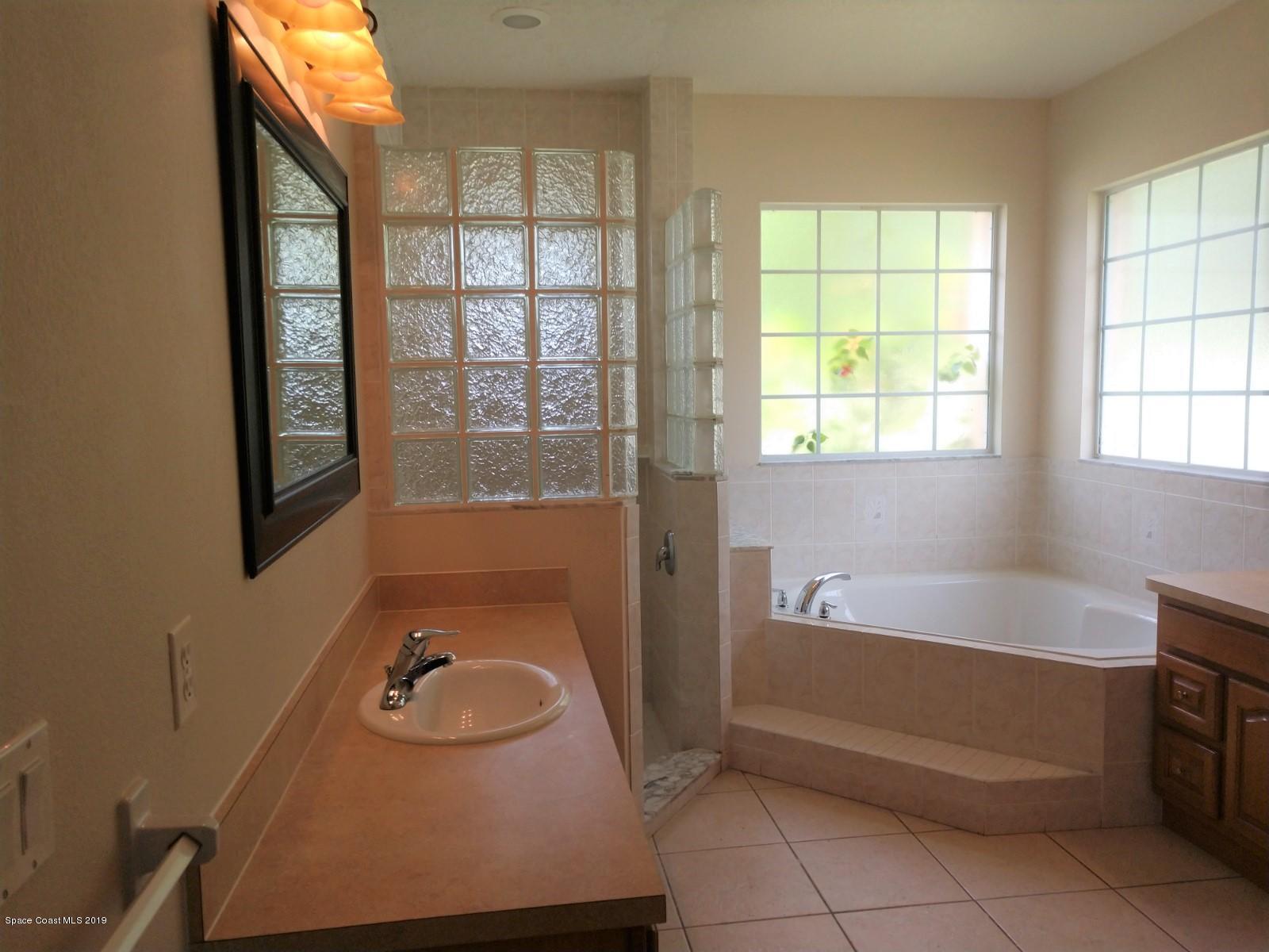 599 Australian Road Northwest Palm Bay, FL 32907 - Photo 14 of 20 IMG_20190709_110835110