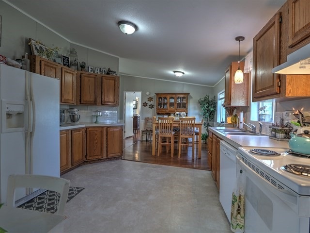 23221 South Cross Road Cheney, WA 99004 - Photo 7 of 20