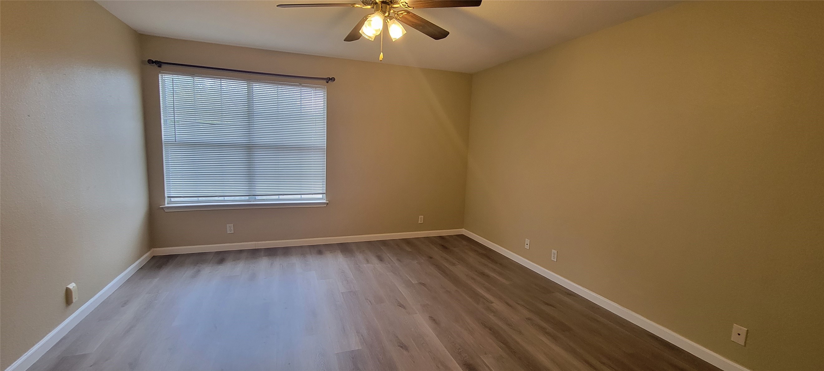 618 Elizabeth Lane Bastrop, TX 78602 - Photo 14 of 18 Additional living room, office space or game room upstairs