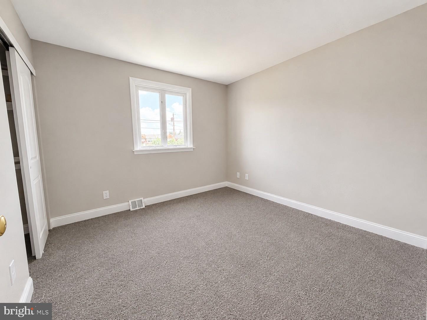 3330 Elliston Circle Philadelphia, PA 19114 - Photo 13 of 26 Gallery Image 13