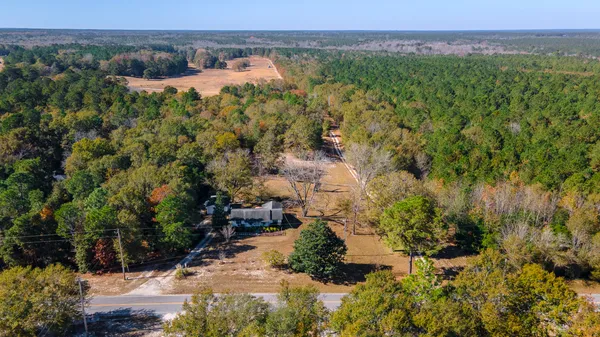 $180,000 | 1225 Davis Bridge Road, Williston, SC 29853
