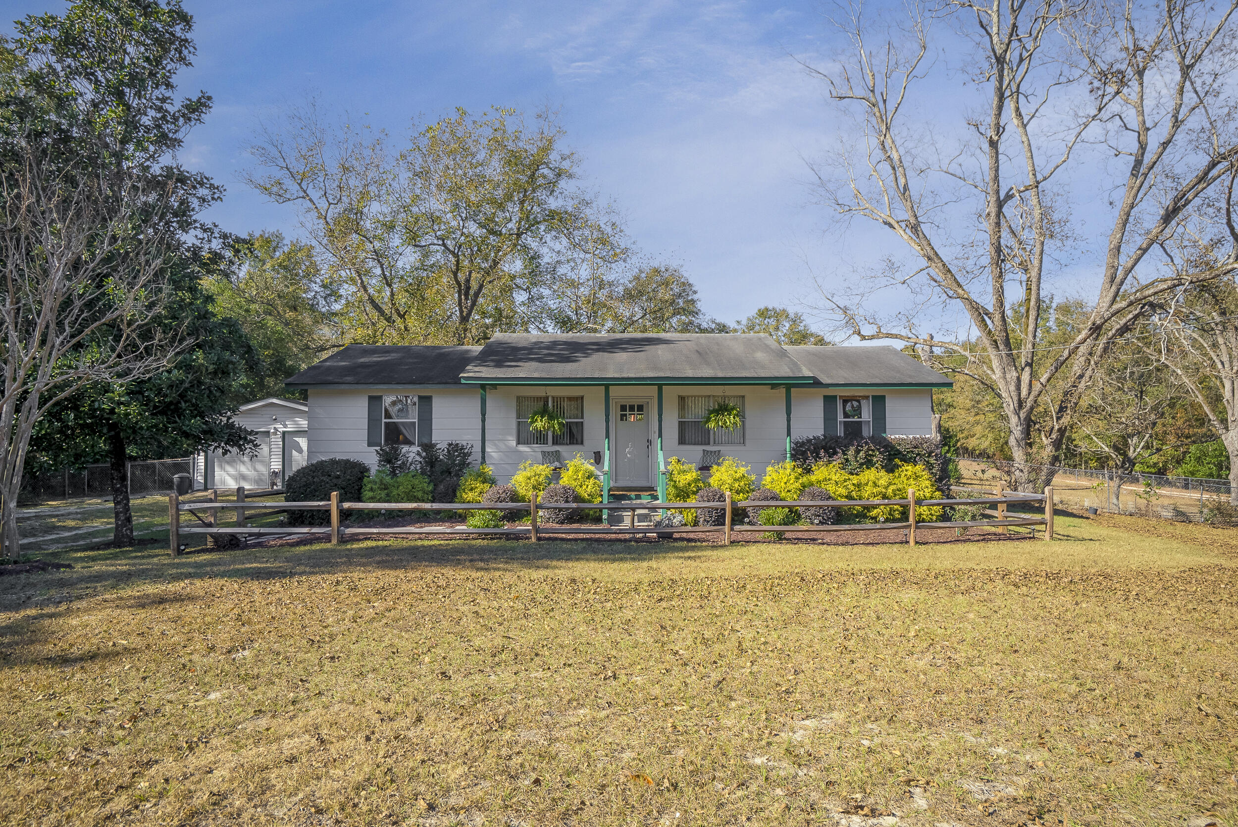 1225 Davis Bridge Road Williston, SC 29853 - Photo 66 of 70 ©MeghannPadgett_1225DavisBridgeRd-3