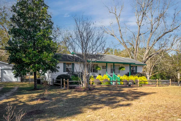 $180,000 | 1225 Davis Bridge Road, Williston, SC 29853