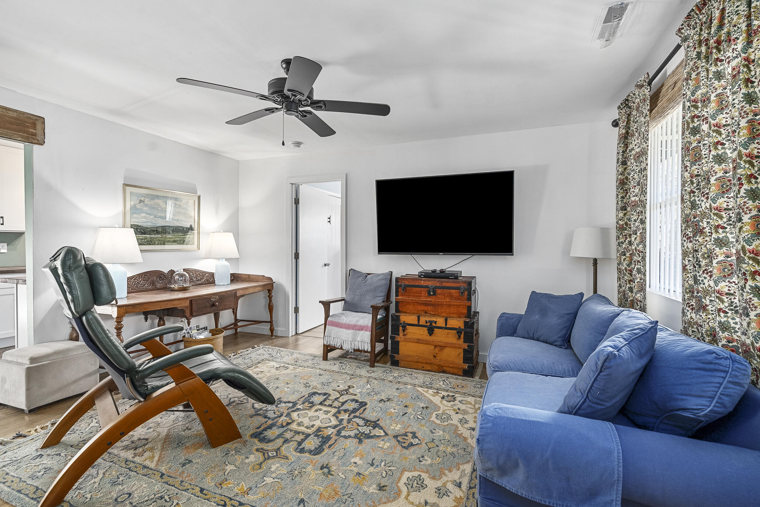 1225 Davis Bridge Road Williston, SC 29853 - Photo 7 of 70 ©MeghannPadgett_1225DavisBridgeRd-11