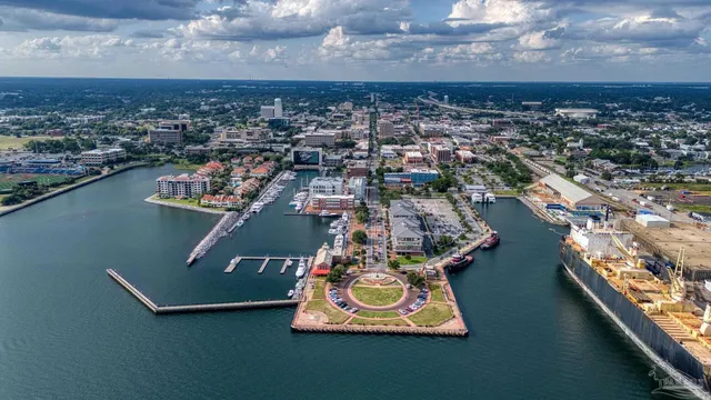 $1,599,999 | 43 Port Royal Way, Pensacola, FL 32502