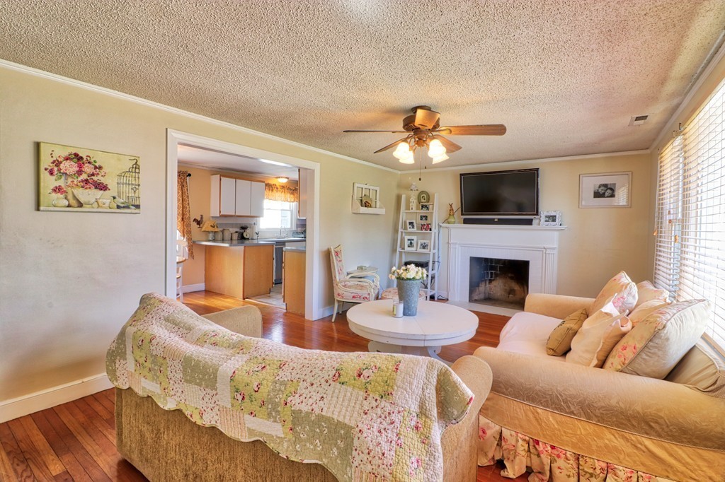 19 Ripley Street Wilbraham, MA 01095 - Photo 16 of 26 Gallery Image 16