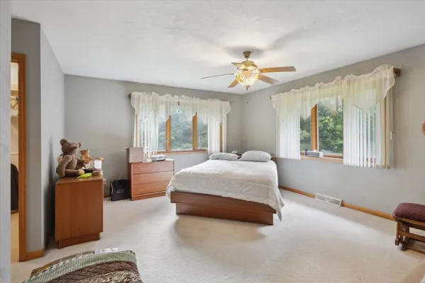 $525,000 | 10660 D Drive South, Ceresco, MI 49033
