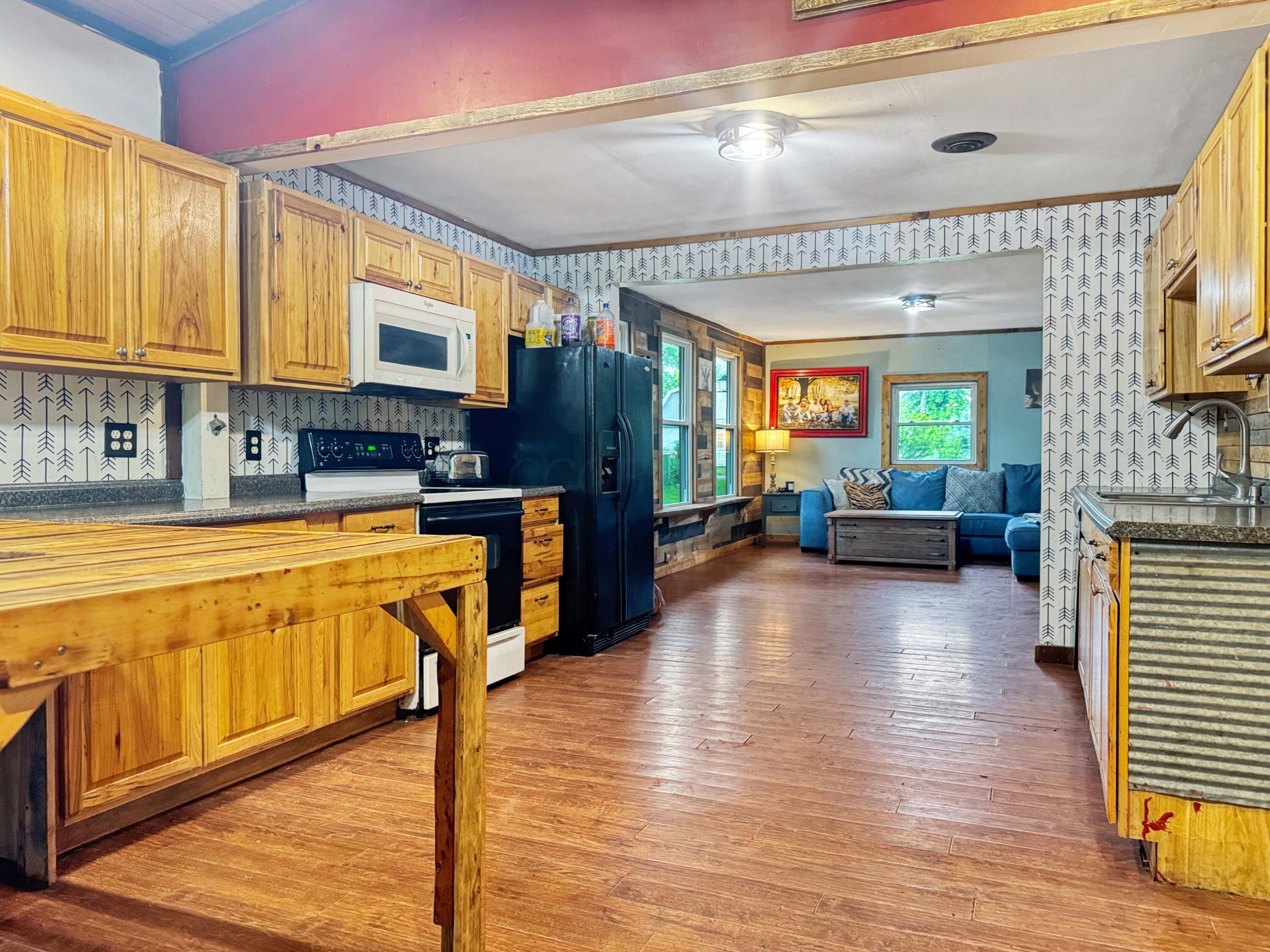1337 West Dallas Road Urbana, OH 43078 - Photo 19 of 46
